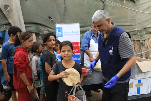 Food distribution in Gaza